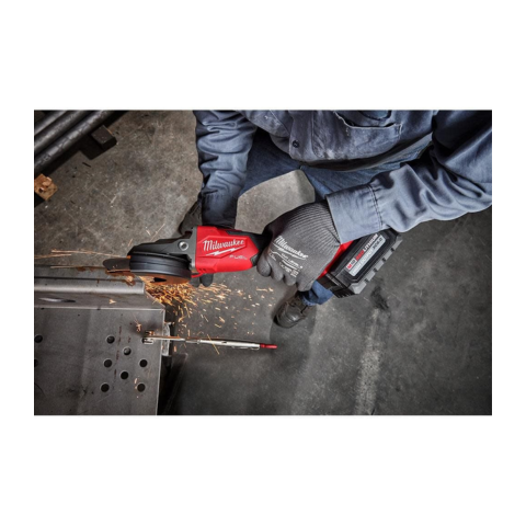 MILWAUKEE 2887-20 M18 FUEL 5 in. Flathead Braking Grinder (Tool Only) 0f07a1c3 506e 4e9a 9fd8 339813d32547 MILWAUKEE 2887-20 M18 FUEL 5 in. Flathead Braking Grinder (Tool Only)